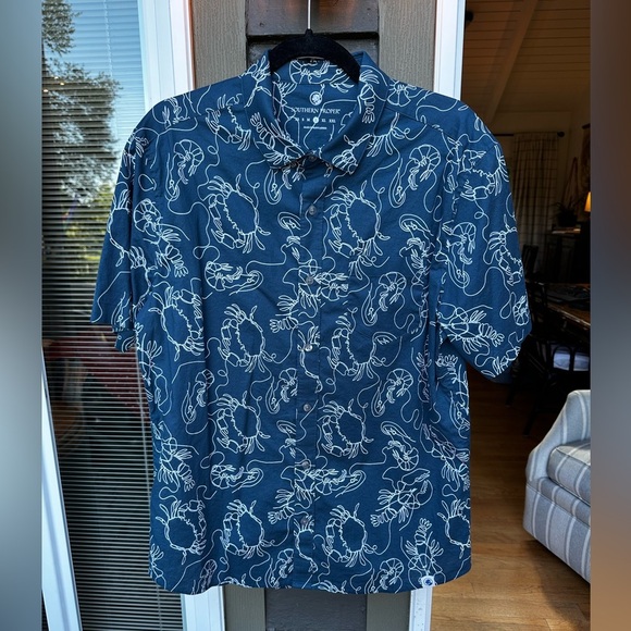 Southern Proper Mens Blue and White Short Sleeve Crab Button Down Size Large - Picture 3 of 10